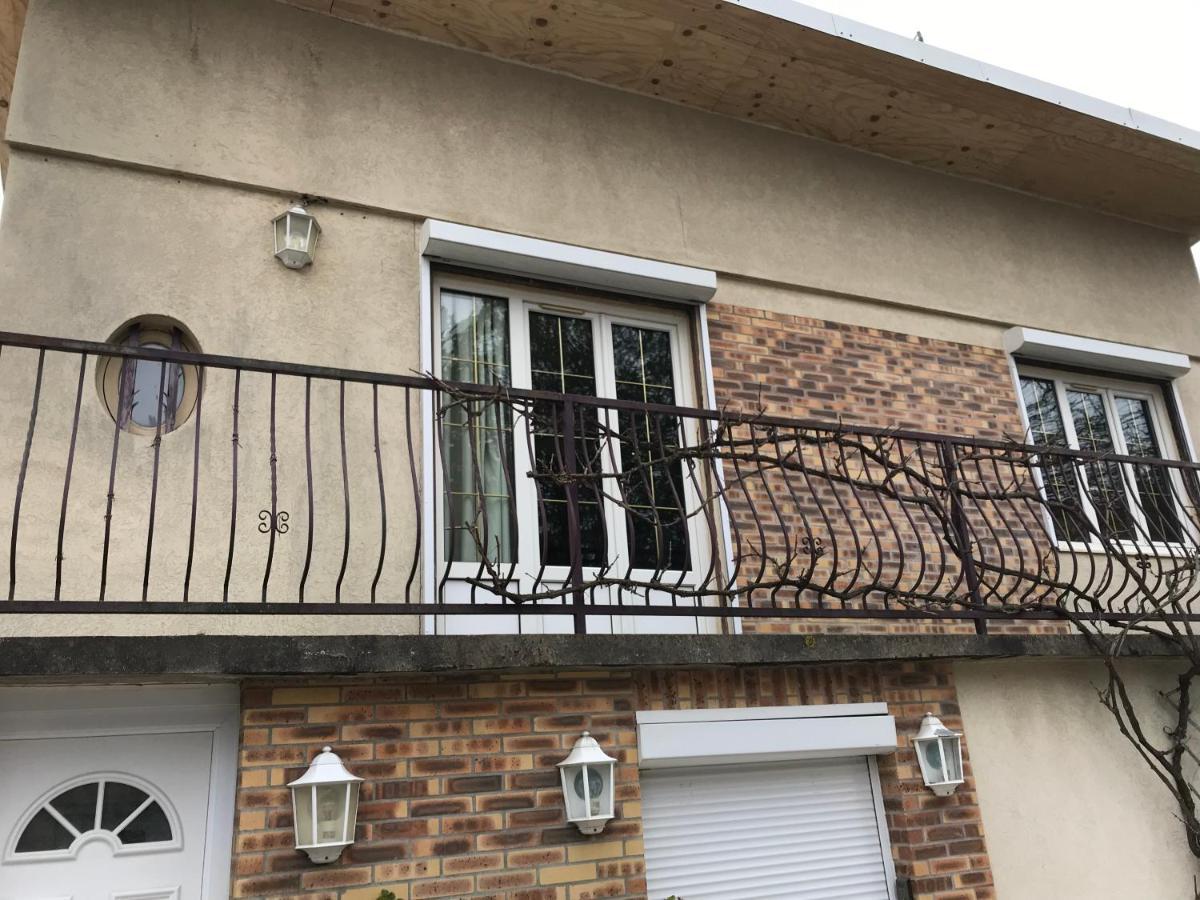 Appartement Fond De Jardin 1 Etage Palaiseau Exteriör bild